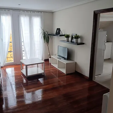 Piso 2 Muy Cerca De La Playa De Salinas Piedras Blancas